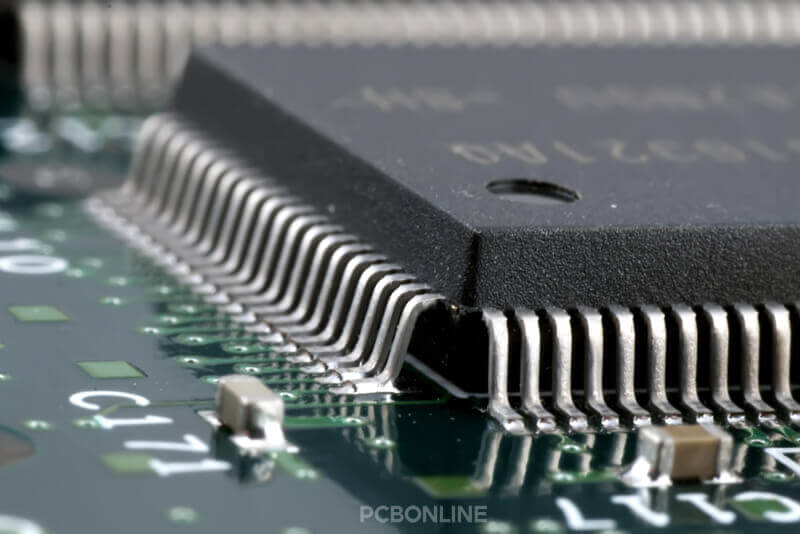 Fine-Pitch Package Assembly