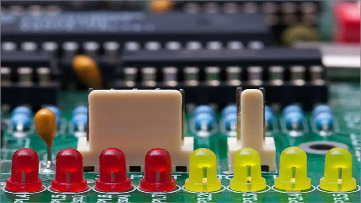How Do You Read an LED in a Basic Circuit