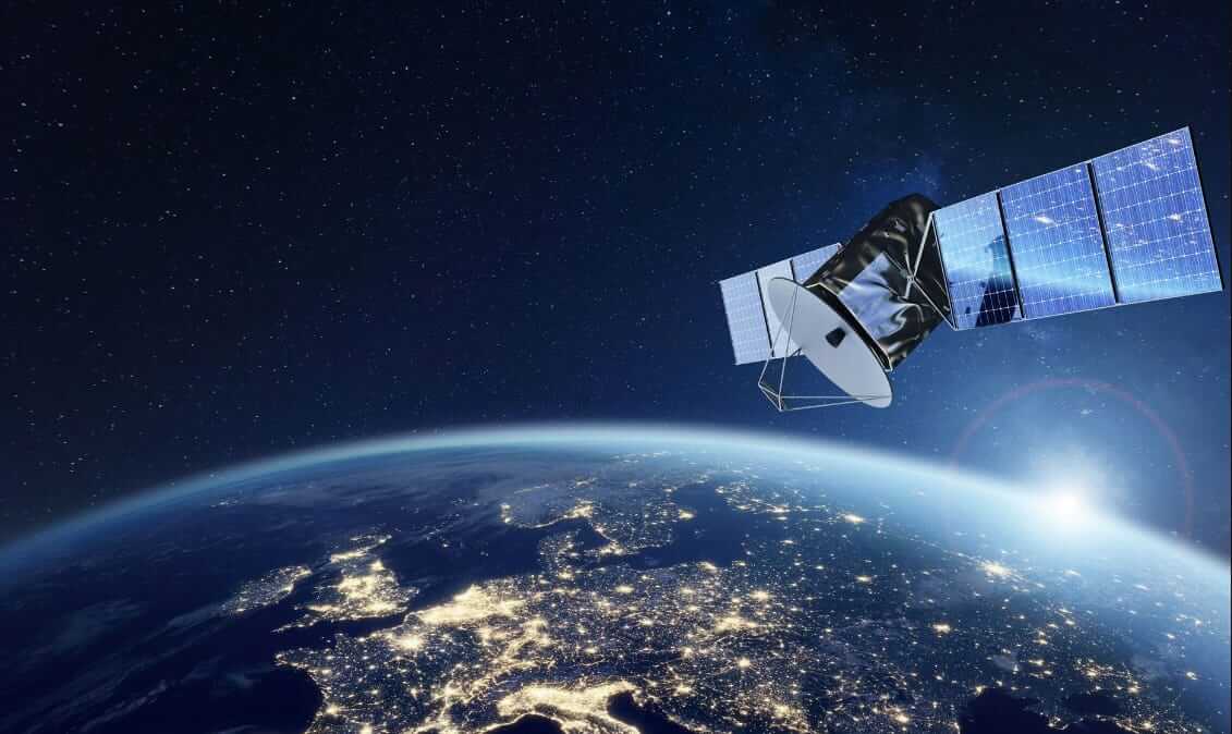 LEO Satellite Phased Array Module