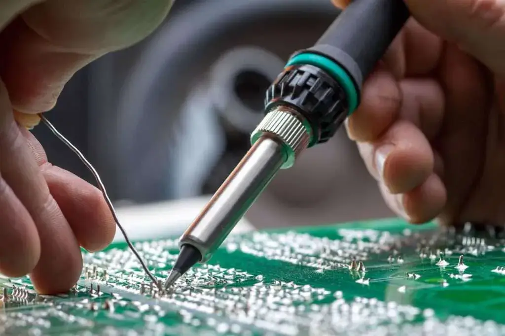 Through Hole Soldering Methods
