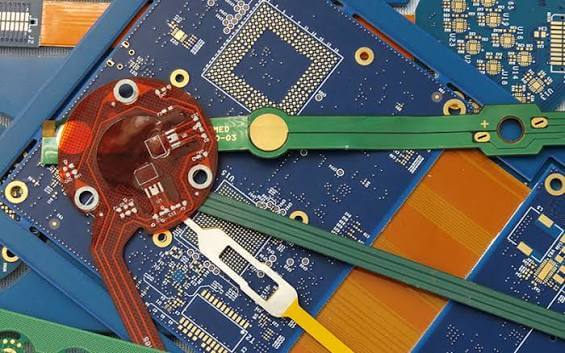 Why Choose Flexible PCBs Flexible PCB interconnect benefits reference image